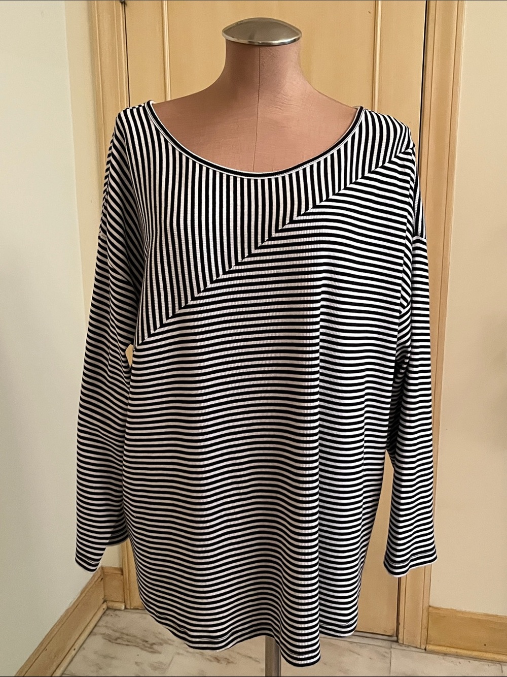 TALBOTS Nautical Casual Cottage Ribbed Knit B/W Striped Oversized L SL Top 2X/3X